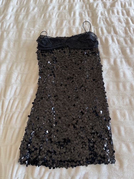 Zara Dresses & Skirts - Zara Black Sequin Slip Dress with Lace Bodice